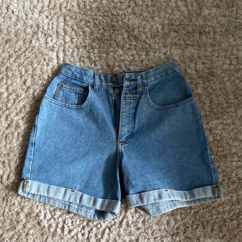 Vintage mom-style denim shorts